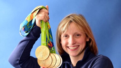 Американская пловчиха Кэти Ледеки заплатит 44 тысячи долларов за своё золото из Токио