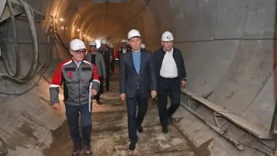 Нужно строить несколько линий метро параллельно – аким Алматы 