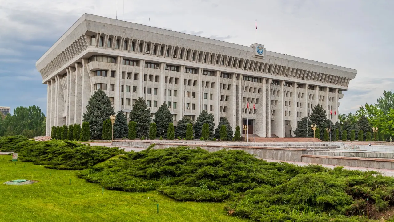 Жогорку кенеш / Фото Depositphotos.com