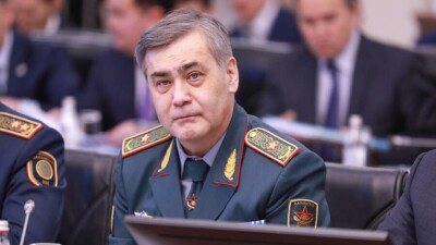 Мұхтар Алтынбаев, Даниал және Серік Ахметовтер. Отставкаға кеткен қорғаныс министрлері кімдер?