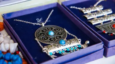 Қазақ әйелінің әшекей әлемі: "Өңір салу" дәстүрінің тарихы мен рухани мәні қандай