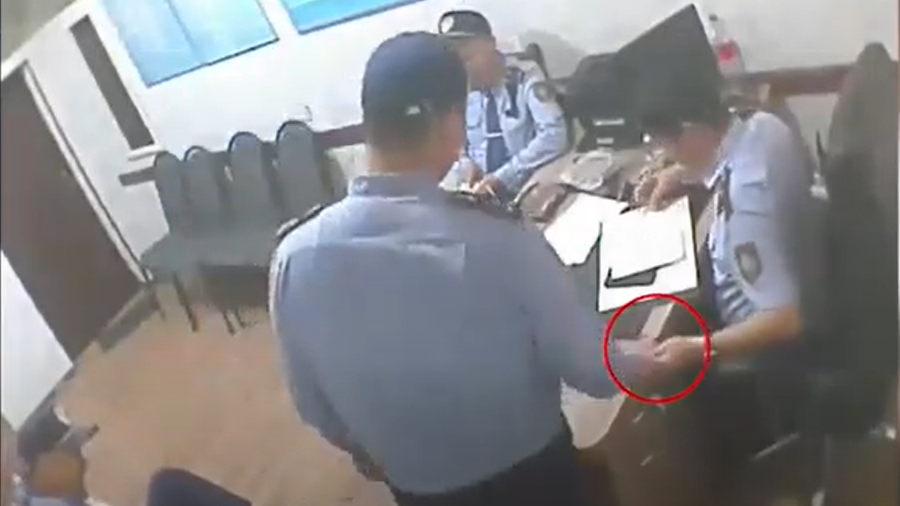Кадр из видео