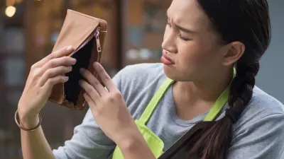 300 тысяч жертв из-за навязанных кабальных условий. Почему МФО удавалось так долго обходить закон