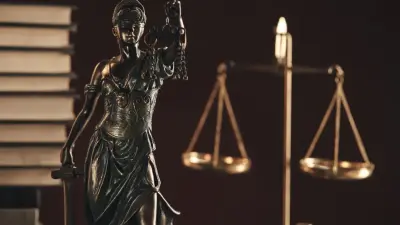 Родители Бишимбаева выиграли суд против своего родственника: он выплатит им 200 тысяч тенге