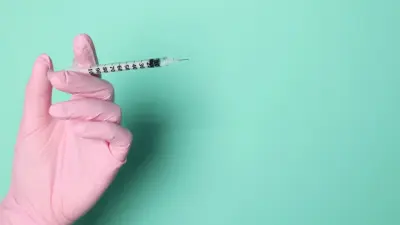 Почему Минздрав Казахстана отказался от цельноклеточной вакцины против коклюша