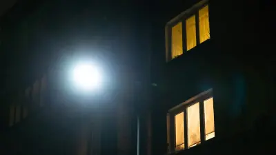 Свет горит весь день: растёт ли потребление электроэнергии в Казахстане из-за темноты и пасмурной погоды