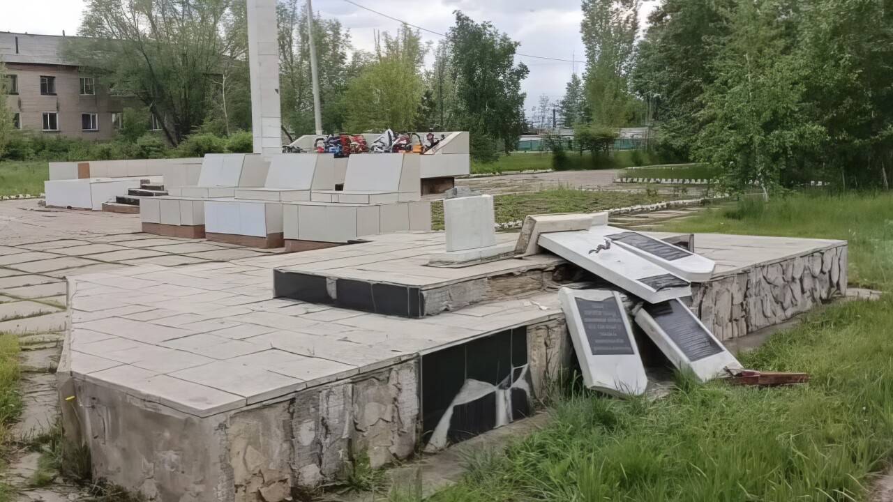 Памятник воинам-афганцам в Макинске / Фото: instagram.com/patriot_kazaxstan