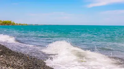 "Следующим летом вопрос инфраструктуры на 100% не решим". Минтуризма о развитии казахстанских курортов