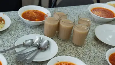 Директора гимназии в Петропавловске сняли с должности из-за антисанитарии в столовой