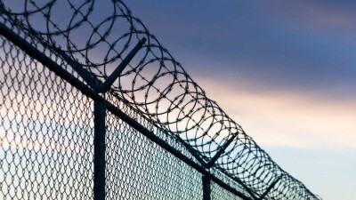 Осуждённую по делу об убийстве Дениса Тена вернули в колонию: суд отменил решение о смягчении приговора