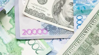 Доллар продолжает слабеть к тенге на бирже 22 января