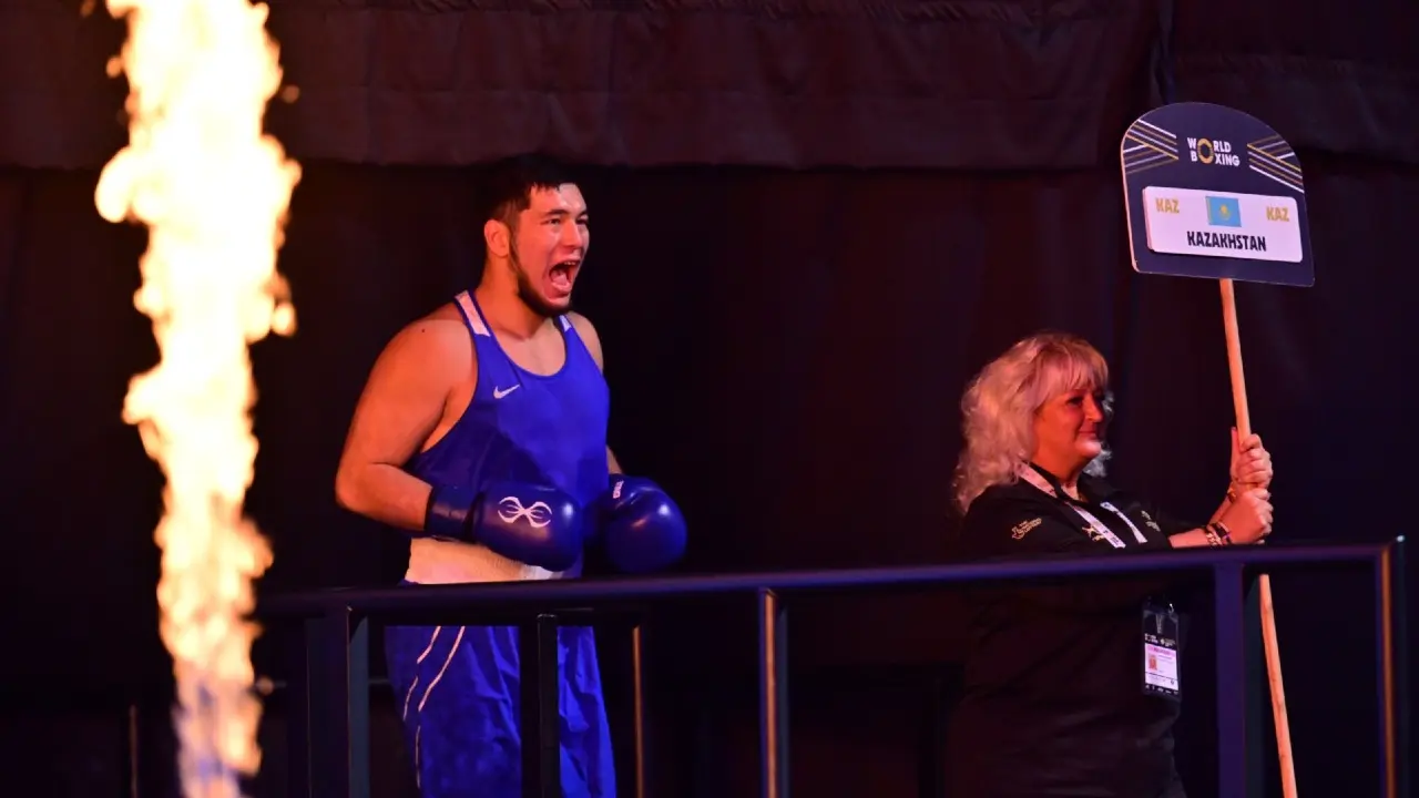 Чемпион мира Айбек Оралбай / Фото с сайта НОК