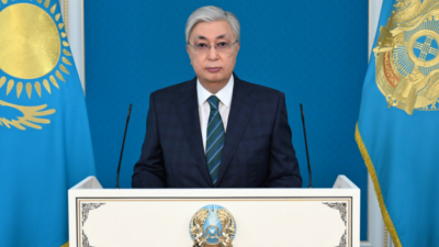 "Открылась новая эпоха в истории Казахстана". Полный текст обращения президента о референдуме