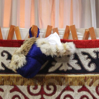 Тымаққа салу салты. Қазақ халқы ертеде шала туған баланы қалай өсірген? 