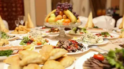 Имам ас та төк ауызашарлар туралы: Сауап алу үшін аузы берік жанға бір түйір құрма ұсыну да жеткілікті