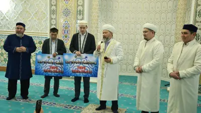 Құранды 7 күнде толық хатым жасаған қарилар Ұмра қажылығына жолдама алды