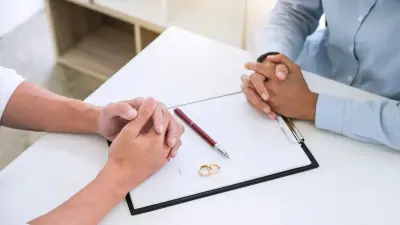 Экоажырасу деген не және ешкімнің жүрегіне жара салмас үшін не істеу керек? Психоаналитик кеңестері