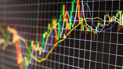 Акции "Казахтелекома" за год подорожали на бирже на 63% на фоне сделки по Kcell